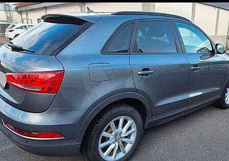 Audi Q3 1,4 TFSI S-tronic 150 PS neuer Motor