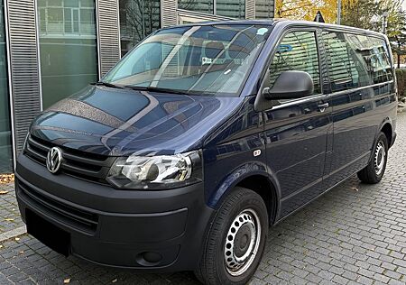 VW T5 Transporter Volkswagen Kombi 2.0 TDI 9-Sitzer