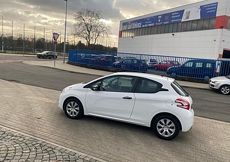 Peugeot 208 Access