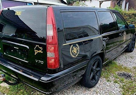 Volvo V70 2.0 Automatik AHK 35mm tiefer TÜV 7/26 M&S