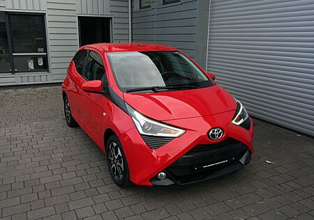 Toyota Aygo (X) Aygo -play connect