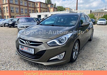 Hyundai i40 cw 1.7 CRDi FIFA World Cup EDT. Gold 100 PDC