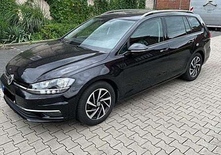 VW Golf Volkswagen 7 Join Variant 1.5 TSI - ACC, PDC, Navi