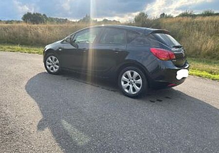 Opel Astra 1.7 CDTI 81kW 150 Jahre 150 Jahre...