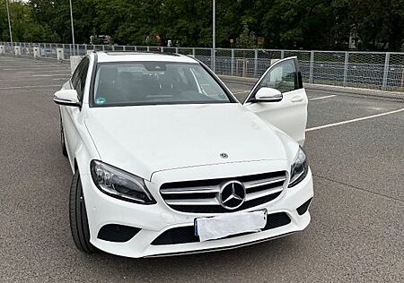Mercedes-Benz C 220 d 4MATIC Autom. -