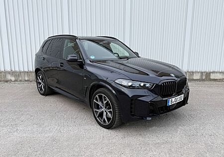 BMW X5 Baureihe 30 d xDrive M Sport absolut voll!