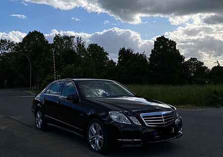 Mercedes-Benz E 200 CDI BlueEFFICIENCY AVANTGARDE AVANTGARDE
