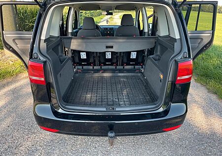 VW Touran Volkswagen 2.0 TDI Comfortline