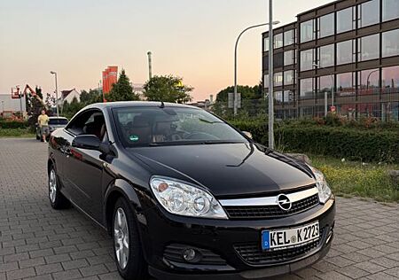Opel Astra Twin Top 1.8