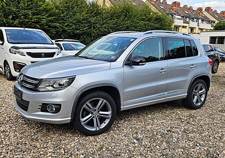 VW Tiguan Volkswagen 2.0 TSI DSG R-Line Xenon Leder Panorama