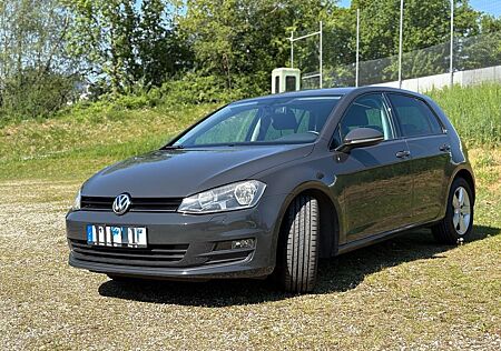 VW Golf Volkswagen 1.2 TSI BMT Comfortline Comfortline