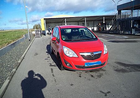 Opel Meriva 1.7 CDTI Color Edition 74kW Automatik...
