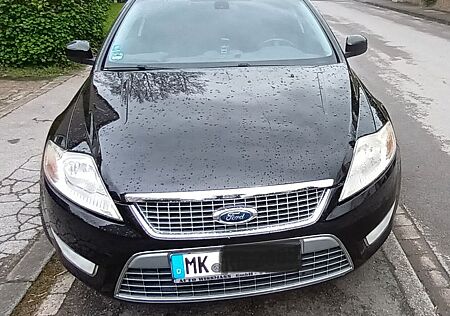 Ford Mondeo 2,5 Titanium Titanium