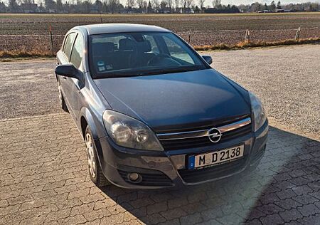 Opel Astra 1.6 Twinport 77kW -
