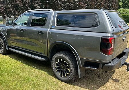 Ford Ranger Wildtrak x mit Hardtop und Anhängerkuppl.