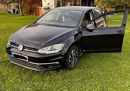 VW Golf Volkswagen 1.6 TDI Join Join