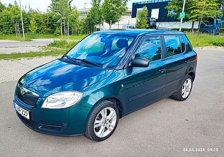 Skoda Fabia 1.4 TÜV/AU 05/27 Kamera, CarPlay, rostfr.