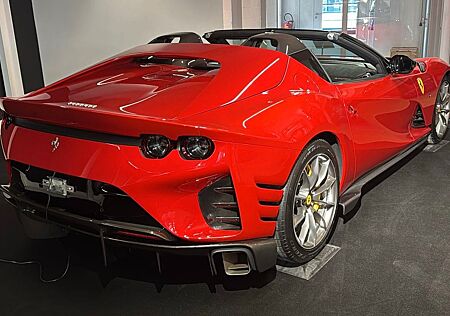 Ferrari 812 COMPETIZIONE APERTA RED F1 2007 LIFT 2023