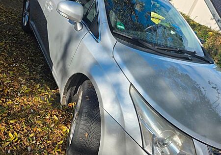 Toyota Avensis Combi 2,2-l-D-4D Automatik Life Life