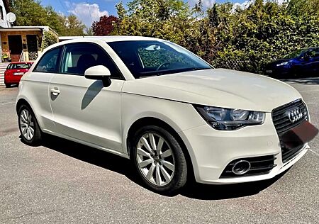 Audi A1 1.2 TFSI Attraction Attraction