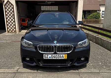 BMW 530d xDrive Touring M-Sportpaket Pano