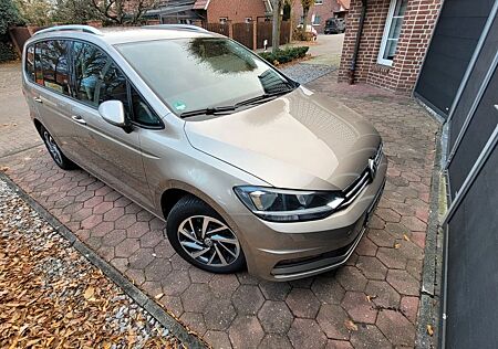 VW Touran Volkswagen 1.2 TSI SOUND BMT SOUND