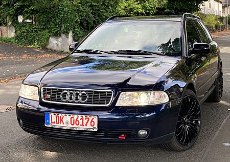 Audi A4 2.8 Avant Xenon Leder Sport AHK 1. Vorbesitz