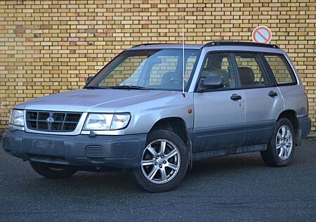 Subaru Forester 2.0 GL 4WD Panorama-Dach AHK Allrad !!!