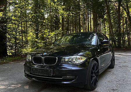 BMW 120i Coupé