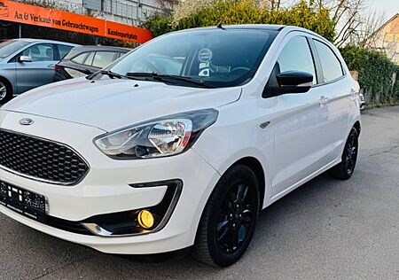 Ford Ka + Black / White