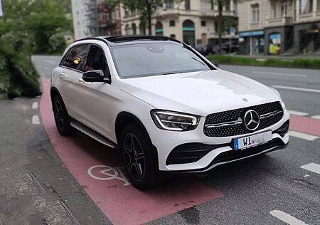 Mercedes-Benz GLC-Klasse GLC 200 AMG,EQ,9Tro,4MATIC,360°,Luftfed,Panorama