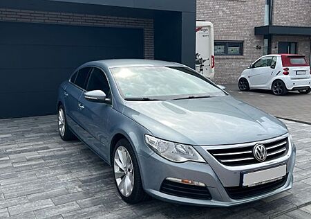 VW Passat CC Volkswagen 2.0 TDI 125kW DSG