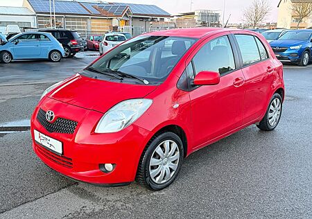 Toyota Yaris 1.3 TÜV/Klima/Navi/Sitzh