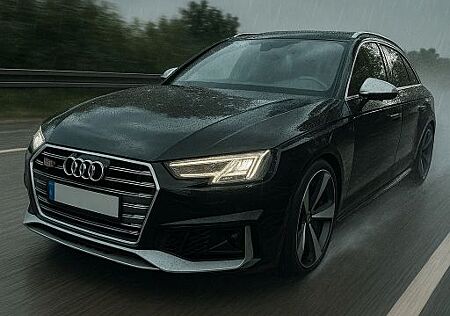 Audi RS4 RS 4 Avant 2.9 TFSI quattro Top Ausstattung