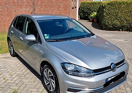 VW Golf Volkswagen 1.5 TSI ACT DSG Sound Sound
