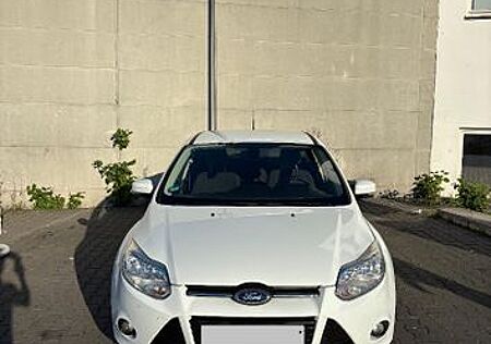 Ford Focus 1,0 EcoBoost 92kW Business Business