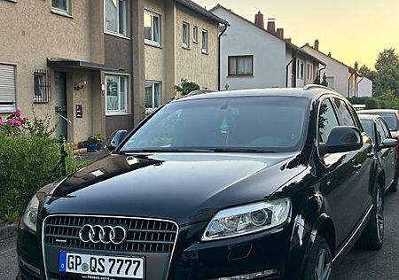 Audi Q7 3.0 TDI (DPF) quattro tiptronic -