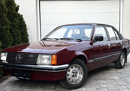 Opel Rekord 2,0 S, Berlina, original 29200 km!!