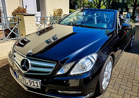 Mercedes-Benz E 200 Cabriolet BlueEFF. Top Zustand