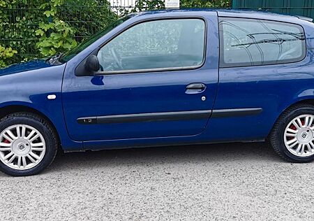 Renault Clio Extreme 2 1.2 Extreme NEU tüv 2027