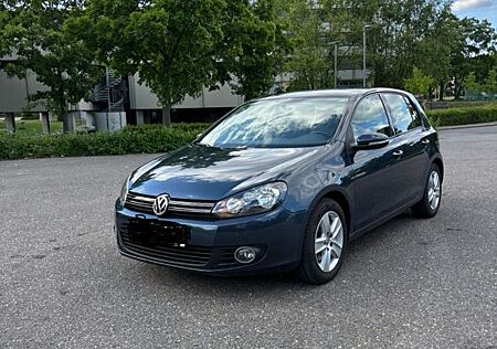 VW Golf Volkswagen 1.4 TSI 90kW Individual Variant Individual