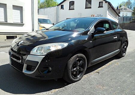 Renault Megane III Coupe BOSE Edition NAVI+PDC+TÜV 12.25