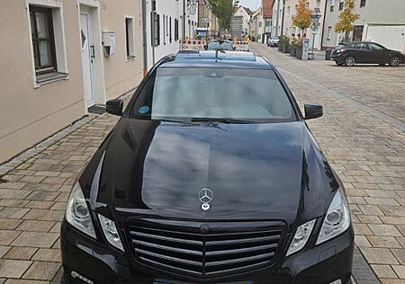 Mercedes-Benz 300