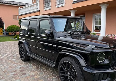 Mercedes-Benz G 63 AMG Mercedes-AMG G 63 Mercedes-AMG