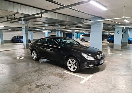 Mercedes-Benz CLS 500 mit Sportabgasanlage