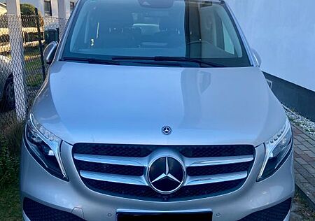 Mercedes-Benz V 300 d 4M Aut.AVANTG. ED. lang, PANO, 9 G, TOP