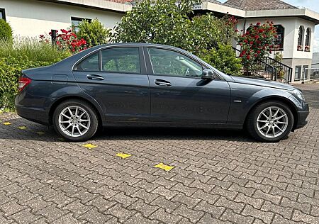 Mercedes-Benz C 200 CDI BlueEFFICIENCY -