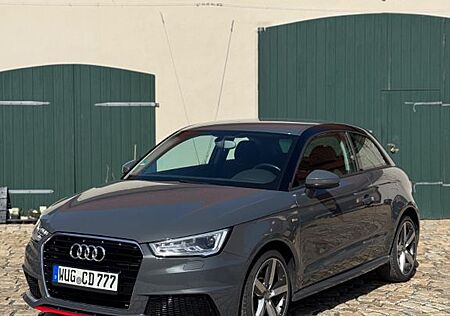 Audi A1 1.8 TFSI S-line TÜV Neu