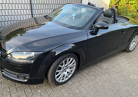 Audi TT Roadster 2.0 TFSI