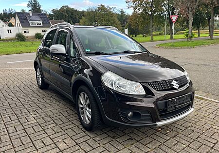 Suzuki SX4 1,6L Club Klima Dachreling Tüv Neu